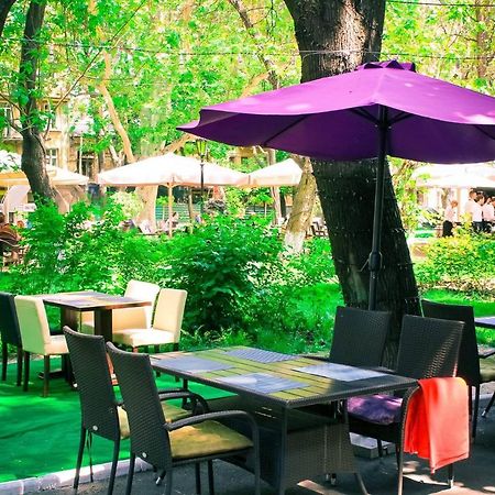 Hotel Maman Odessa Extérieur photo