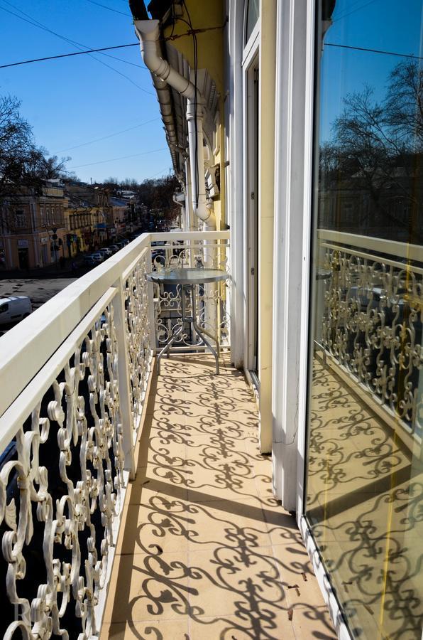 Hotel Maman Odessa Extérieur photo