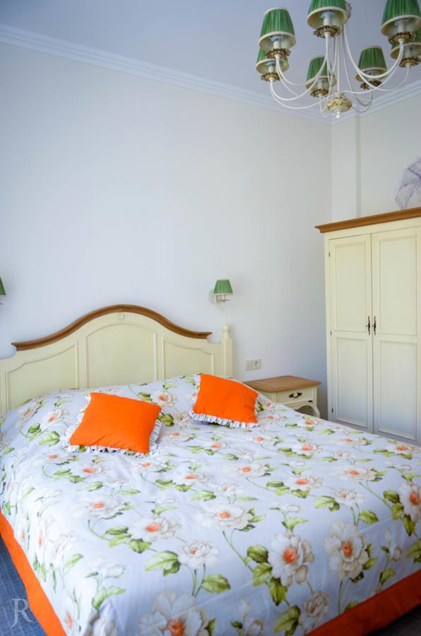 Hotel Maman Odessa Extérieur photo