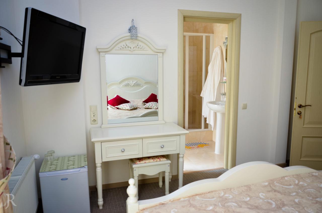 Hotel Maman Odessa Extérieur photo