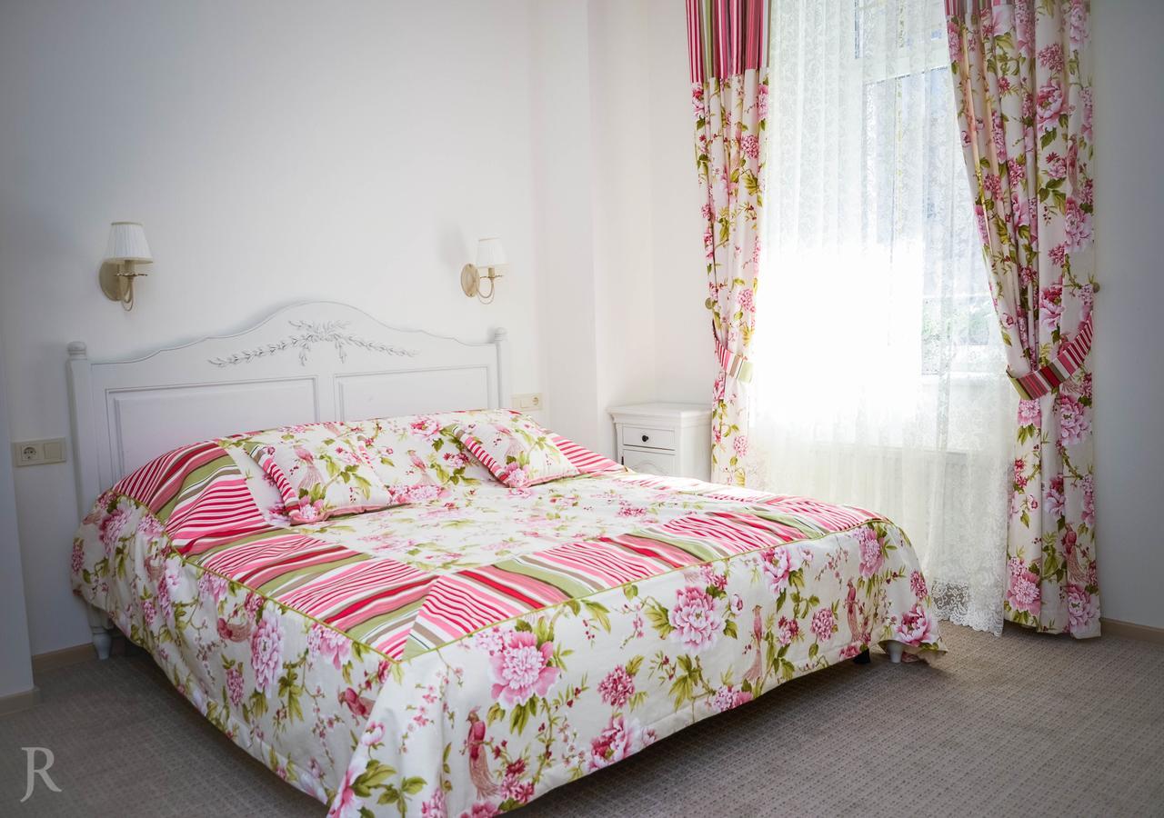 Hotel Maman Odessa Extérieur photo