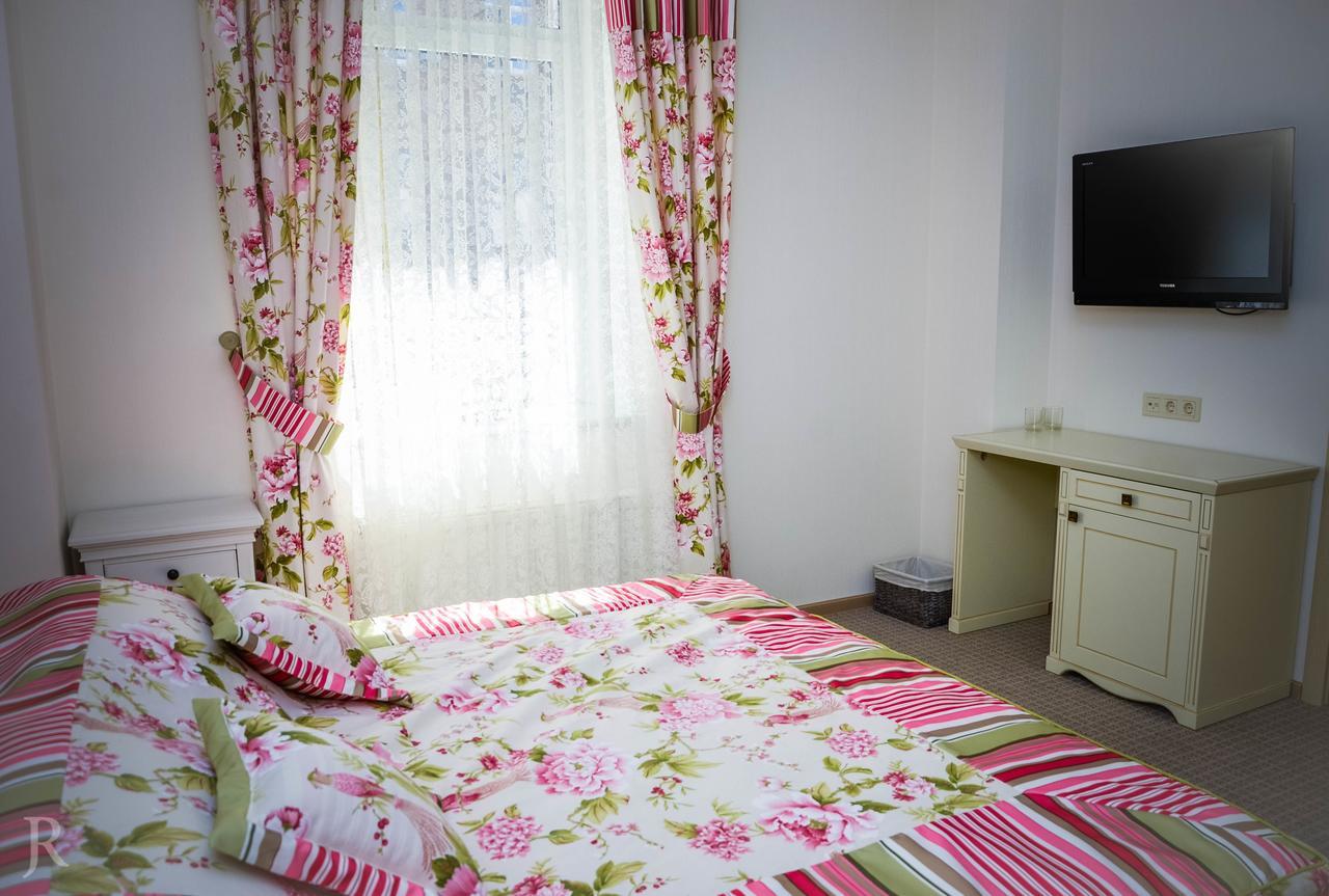 Hotel Maman Odessa Extérieur photo