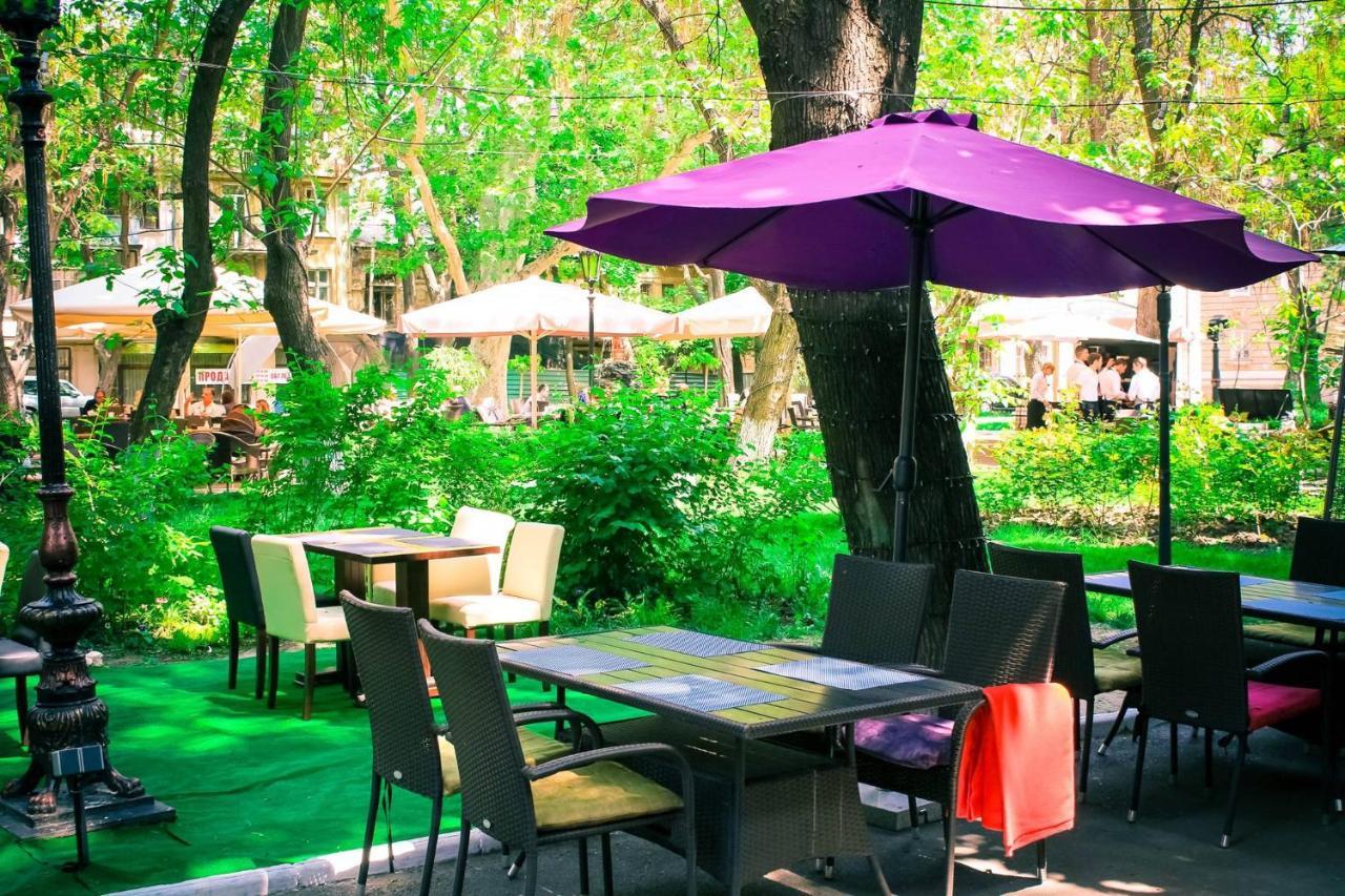 Hotel Maman Odessa Extérieur photo